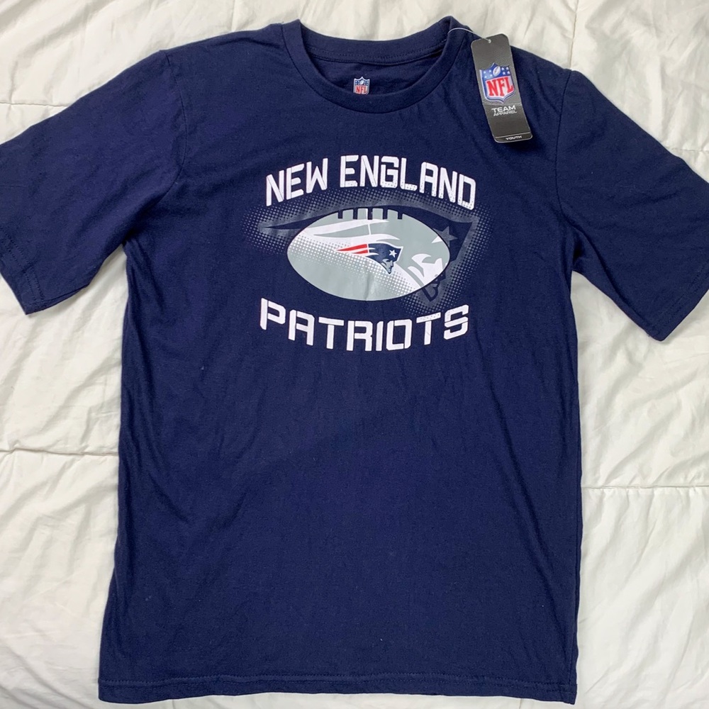 NFL Team Apparel Patriots Tee- Youth L